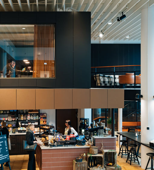 Ett café i en modern lokal