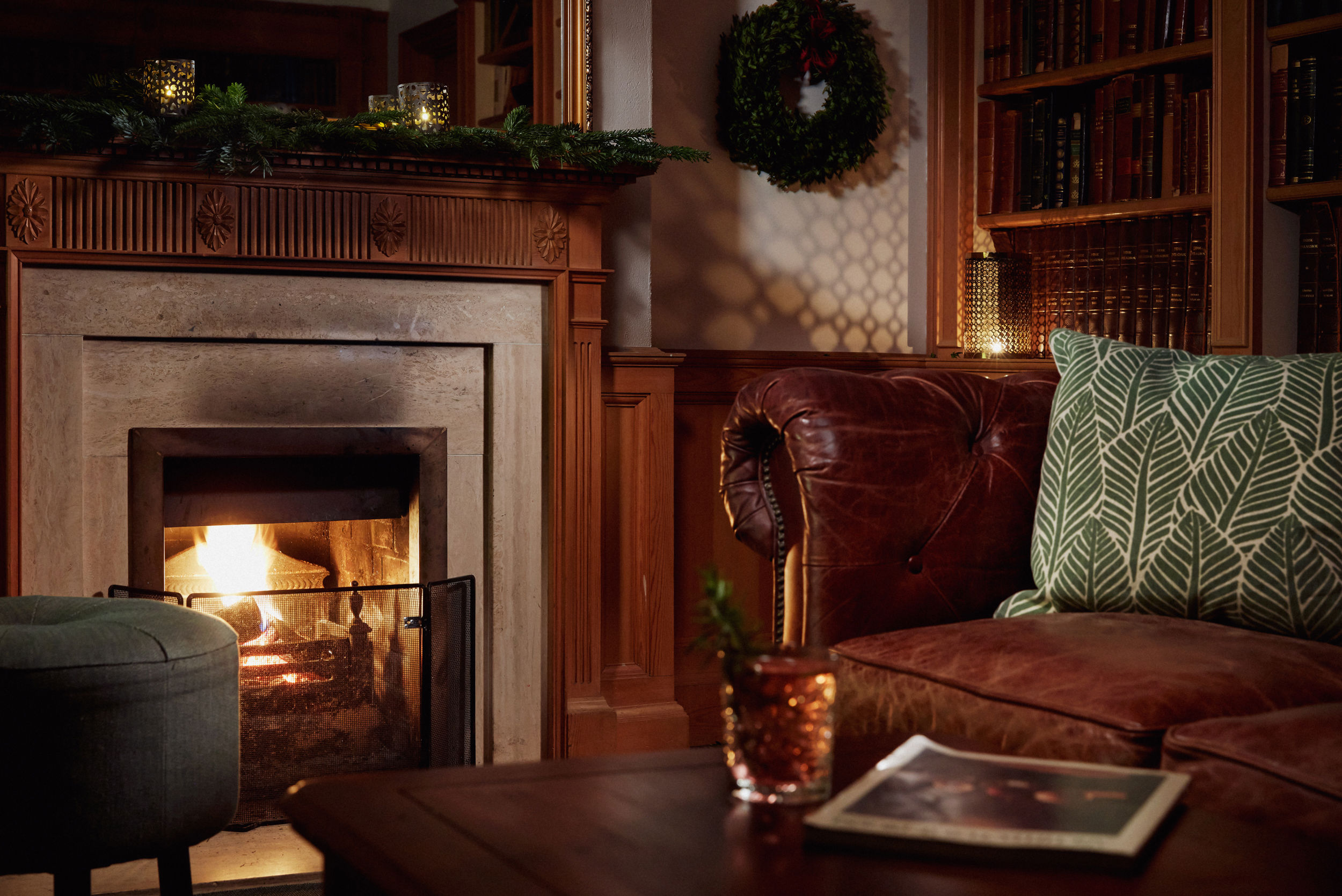 Brasa i salongen på Fågelbro Säteri