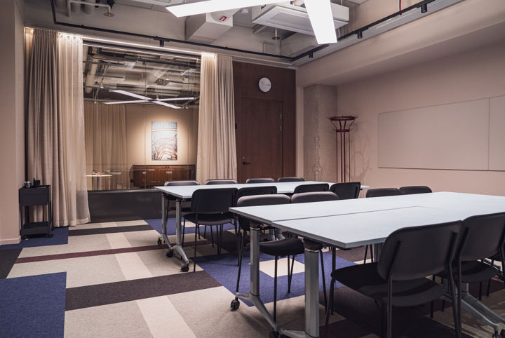 Konferensrum med ö-sittning