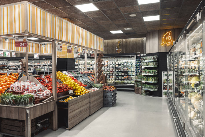 Grönsaksavdelning i en matbutik